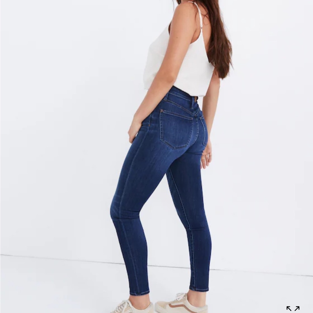 Madewell Curvy High-Rise Skinny Jeans in Danny Wash: TENCEL™ Denim Edition